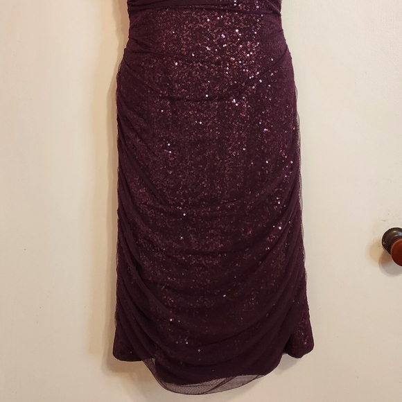 Lauren Ralph Lauren Sequin Dress Off Shoulder Plum 10 - Picture 5 of 12